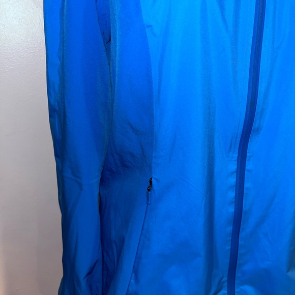 Lululemon Athletica Jacket. Blue. Size 8 - Picture 2 of 16
